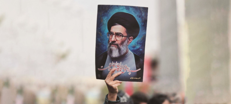 شهید قلب تاریخ است