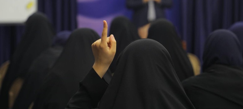 در آینه وقایع